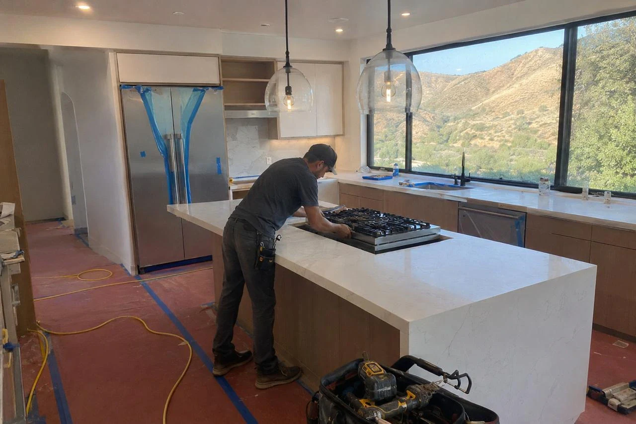 Appliance repair in a Del Mar kitchen