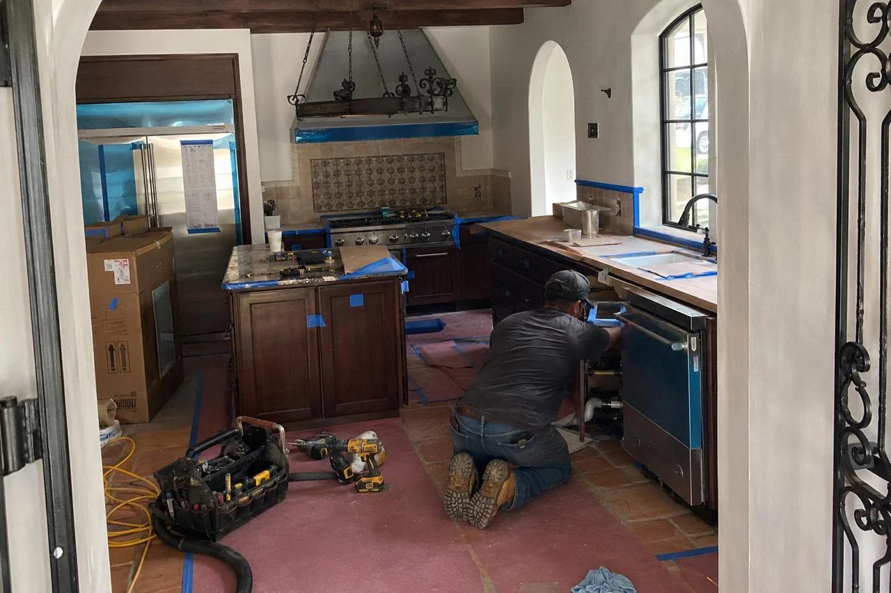 Appliance repair in a Lake Forest kitchen