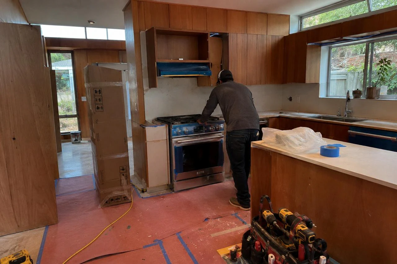 Appliance repair in a San Marcos kitchen